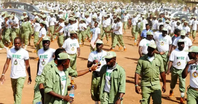 FG apologises to corps members over deplorable camps